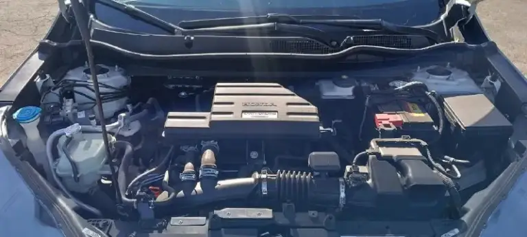 Продам автомобиль honda cr-v 2021 г. В.
Пробег 76000
Объём двигателя 1.5, 190л. С.
Коробка вариатор, постоянный полный привод, адаптивный круиз контроль, датчики слепых зон, предотвращение выезда с полосы, электронная панель приборов, подогрев передних сидений, безключевой доступ, система start/stop, камера заднего вида, двух-зонный климат контроль, мультируль, полный набор систем активной безопасности, мультимедиа панель, поддержка apple carplay и android auto. Прекрасный семейный автомобиль с большим и комфортным салоном.
Vin - в карусели фото.
Штрафов / запретов нет
Цена :2.550.000
Осмотр г. Енакиево
Торг у капота
+79495002238 - фотография - 9