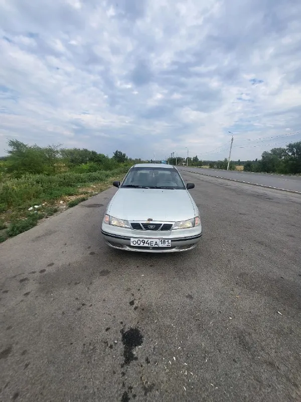 Добрый день.
Продам: деу нексия 2007 года
Пробег: 240 тыс.
Цена: 100.000 р (небольшой торг)
Двигатель: 1.5 л. , 16 клапанов. 85 л/с
Машина внешне не в лучшем состоянии. По фото можно увидеть. Но в тоже время достаточно многое делалось.
Из больших изменений, полная переварка корыт (всех 4-х) обработка дна. Прокладка новых магистралей тормозных трубок.
Замена ремня грм, помпа и натяжитель 30 тыс назад.
Машина технически обслужена. Ехать может куда нужно. Резина лето покупалась два месяца назад. Отдам в комплекте и зиму. (один сезон катана)
Телефон для связи: +79592673673
Территориально: стаханов
📞 Звоните: +7(959)2673673 - фотография - 8