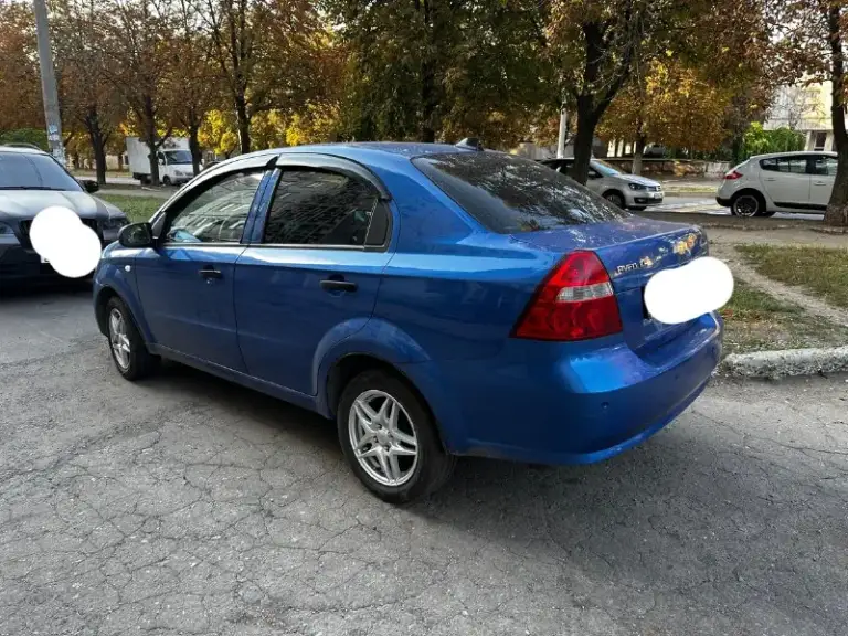 Продам aveo 2006 года, 1.5 двигатель. Пробег 200,000 + цена 450,000₽ + торг! Документы в порядке, учет на мне! Газ/бензин! Газ вписан в тп. Электроподъемники, доводчики стекол, кондиционер! Рабочая машина, сел поехал! Компрессия везде 12. 500км назад, заменил все жидкости и фильтра, ремень грм, термостат и помпу, свечи и провода, рейка и подрамник новые, амортизаторы хоть и не дорогие но новые, пружины так же. В общем машина полностью готова к эксплуатации не чего делать не надо. Машина не новая, есть нюансы по кузову. Пороги переварены! Дополнительная информация по телефону: +79493039986 игорь
📞 Звоните: +7(949)3039986 - фотография - 7