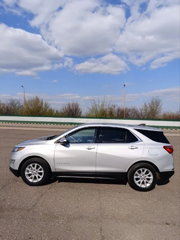 - Chevrolet эквинокс 2019г, передний привод, с родным пробегом 103.000км!простой цепной мотор1.5л турбо, с классической 6ти ступенчатой акп!полностью обслужен, без вложений!хозяин по тп!штрафов, арестов и запретов нет! Автомобиль русифицирован, зашумлены двери, пол багажника!по салону, кузову, акп, мотору(масло не берет)в отличном состоянии, ничего делать не нужно! Повреждения заменены на оригинал!безопасность шторок восстановлена!сделано все очень хорошо! Любые проверки приветствуются! 3gnaxkev3kl269381.комплектация lt! Автосвет, безключевой на всех дверях, круиз, заводской би-ксенон, кондиционер, обогрев зеркал, датчики давления в шинах, старт то стоп, автостоп, эл. Ручник, помощь при старте на подьем, антизанос, динамическая камера заднего вида, дистанционный запуск с брелка, помощники при езде!2 комплекта ковров+зимняя резина! Видео обзор по запросу! Машина в республике год, полное переоформление! Цена 1🍋730! +7949-361-24-48!
📞 Звоните: +7(949)3612448 - фотография - 6