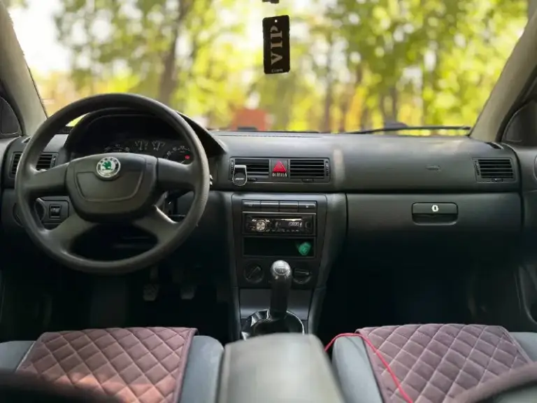 🇷🇺 Г. Донецк /макеевка.

Приветствую ваше внимание.
🚘 - В продаже skoda octavia tour.
📅 - Год выпуска: 2009
🚀 - Мотор: 1.6
📉 - Пробег: 182.000 км
⚙️ - Коробка: механическая 5-ступка
📃 - Птс оригинал 3 владельца за всю историю.

📝 - Описание: автомобиль в отличном состоянии как внешне так и технически, мотор шепчет без расхода масла, коробка в штатном режиме скоростя все на месте. Пробег оригинальный не мотаный подтверждений автотекой. Есть сервисные книжки, два комплекта ключей.
Комплектация: передние эсп, электро зеркала с обогревом, abs, передние airbag, кондиционер, обогрев заднего стекла, сигнализация центральный замок, гур.
В машине работает каждая кнопочка, кондей морозит, все расходники заменены, машина без вложений готова к эксплуатации.

💵 - Цена: 570.000 руб, торг у капота реальному покупателю. Документы чистые с зеленой историей. Автотека по запросу.
Интересующие вопросы по телефону.
Осмотр донецк/макеевка по договоренности.
☎ - ️Связь: +79494046797. - фотография - 6
