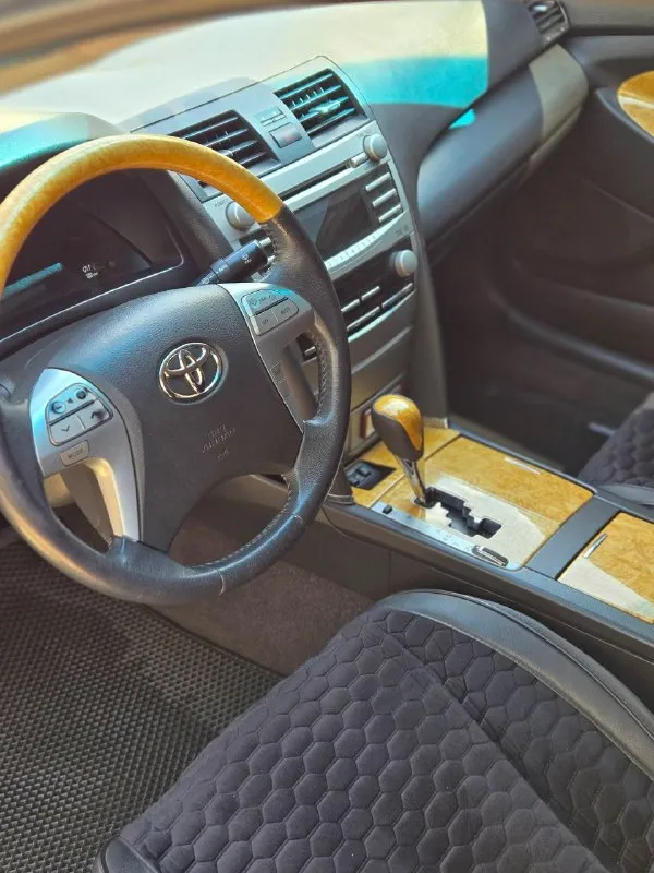 Продам toyota camry 2.4 at 2007г. Пробег 255000 км. Вторая машина в семье. Зеленая автотека. В идеальном состоянии, вложений не требует, по кузову гнили, ржавчин нет. Не бита, не крашена. Салон кожаный в отличном состоянии.
Цена 1.300.000₽ торг. Остальные вопросы по +79590276590 + 79490898645
📞 Звоните: +7(949)0898645 - фотография - 6