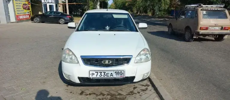 Продам автомобиль в хорошем состоянии. 2013г. , 201тыс. Пробега, двигатель 126. По комплектации: передние эл. Стеклоподъемники, эур, airbag. Хорошая музыка (усилитель, сабвуфер). Легкосплавные красивые диски r15. Своевременно обслуживал. Машина каждый день на ходу, никогда не подводила. С продажей не спешу. Цена: 340 тыс. , находится в г. Енакиево
Тел. +7 949 436-98-79 - фотография - 1