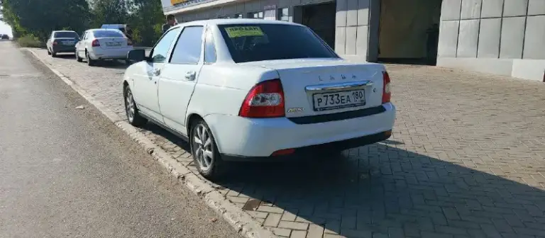 Продам автомобиль в хорошем состоянии. 2013г. , 201тыс. Пробега, двигатель 126. По комплектации: передние эл. Стеклоподъемники, эур, airbag. Хорошая музыка (усилитель, сабвуфер). Легкосплавные красивые диски r15. Своевременно обслуживал. Машина каждый день на ходу, никогда не подводила. С продажей не спешу. Цена: 340 тыс. , находится в г. Енакиево
Тел. +7 949 436-98-79 - фотография - 2