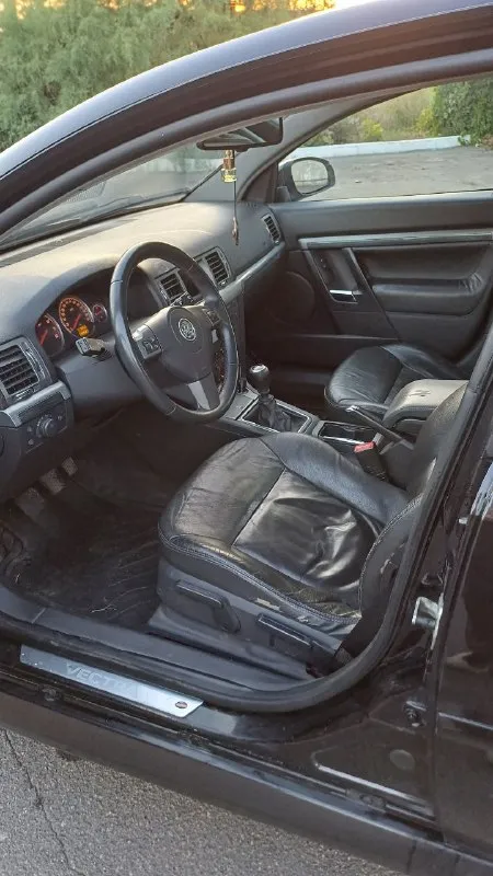 Продам 525.000 opel vecrtra 2007 г 1.8 бензин механика 236 тыс. Пробег комплектация два комплекта резины два ключа оформление без проблем, будете третьим хозяином
Г. Макеевка +79494843951 - фотография - 6