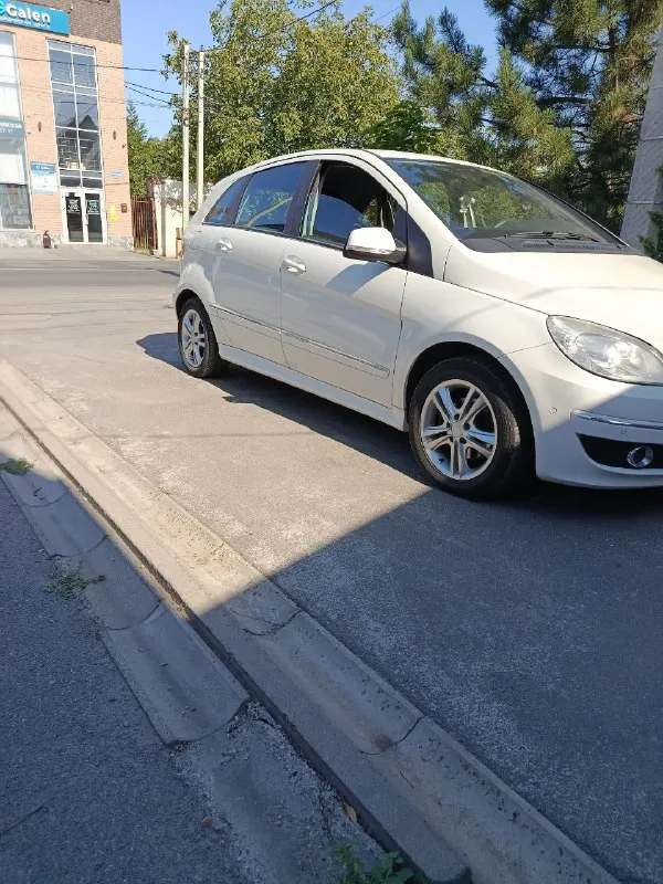 Продам mercedes b-class
Год 2010
Двигатель 1.7
Пробег 104 тыс (оригинальный)
Кпп автомат
Автомобиль в идеальном состоянии, без ржавчины и гнили, салон в идеальном состоянии, всё остекление родное включая лобовое, два комплекта резины, редкий экземпляр с таким пробегом и в таком состоянии, автомобиль достоин вашего внимания.
Комплектация:abs, airbag, кондиционер, круиз контроль, датчики дождя и света, подогрев сидений, полный эл. Пакет, парк троники передний задний, хорошая магнитола с камерой заднего вида.
Юридически чистая, могу присутствовать при переоформлении в мрео
Осмотр макеевка
Цена 1млн. Торг уместен
Тел +79493179960
Телеграм +79493179960
📞 Звоните: +7(949)3179960 - фотография - 4