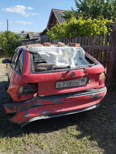 Opel астра 1993г.
После дтп, на разборку или восстановление. Двигатель целый, титановые диски.
Регистрация днр до 06.07.2026г.
Заклинило водительскую сторону, сама не поедет.
Г. Макеевка, червоногвардейский район
40 Тыс руб. Торг
Подробнее по +7 949 332 53 96
📲 Tg: @alenkakay
📞 Звоните: +7(949)3325396 - фотография - 3