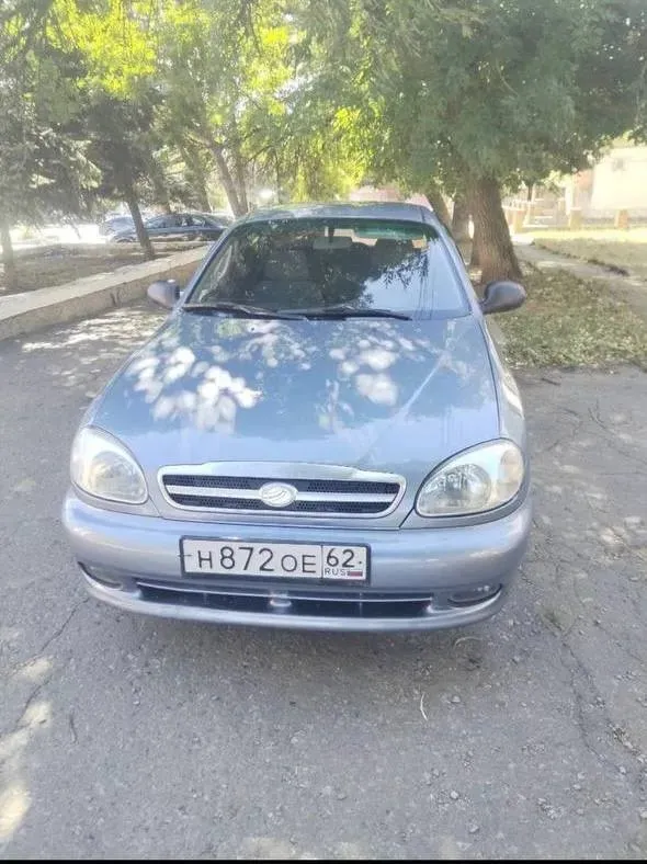 Продам заз шанс ( тот же ланос)( обьем двигателя 1,5) 2010г. Автомобиль полной комплектации ( все работает) цена: 375 000 рублей (торг уместен). Характеристики: - двигатель: 1.5 л. - кпп: механическая. - пробег: 114 000 комплектация: -гидроусилитель руля. - airbag. - кондиционер ( рабочий). - 2 стеклоподъемника ( передние). - сигнализация двухсторонняя с автозапуском -музыка состояние: - кузов без коррозии: арки, пороги, дно — заводские. - технически исправен, регулярное то. Ремень грм, масла, фильтра все перебрано. Комплект зимних шин. Документы: - чистые (без штрафов/ограничений). - переоформление в мрео г. Макеевка. Контакты: - телефон: +79493178606 ( телеграмм) - город: макеевка.
📞 Звоните: +7(949)3178606 - фотография - 1