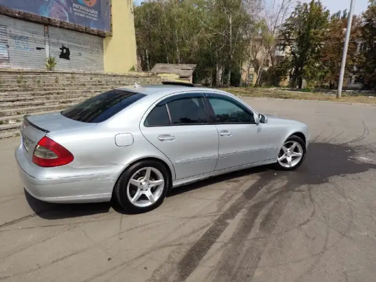 Продам свой mercedes w211 2006г. Двиг. (280) 3л. Полный привод. Пробег реал. 257т. Км.
Резина два комплекта на дисках. Цена 900т. Обмена торга нет. Тел. +7(949) 3248840
📲 Tg: олег
📞 Звоните: +7(949)3248840 - фотография - 2