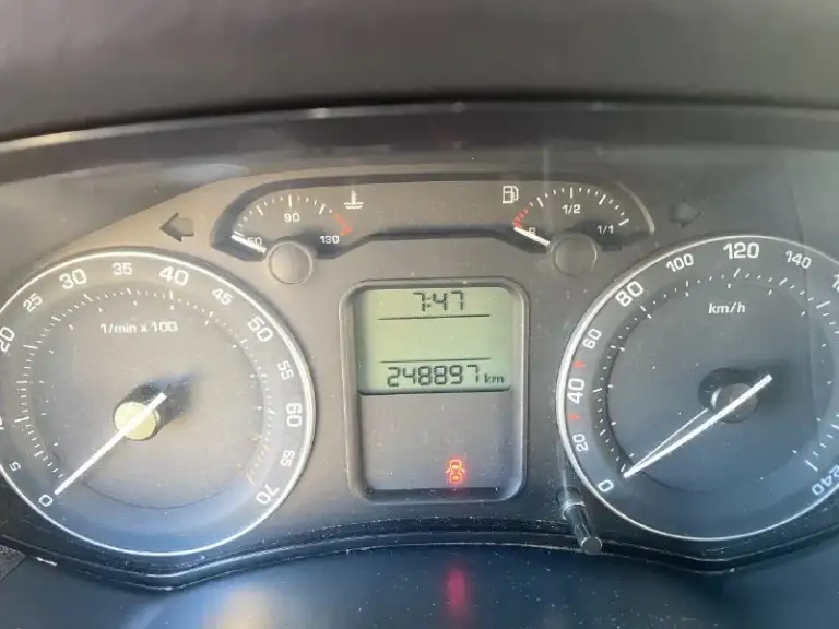 Продам skoda октавия а5 2007 года выпуска, 1,6, механика, пробег 248000 км. То проводится своевременно. Комплектация: стеклоподъемники, мп3, климат контроль, подлокотник …. Собственник, авто брала с автосалона. Цена 650000 ₽. Звонить по телефону +79494074560

📞 Звоните: +7(949)4074560 - фотография - 6