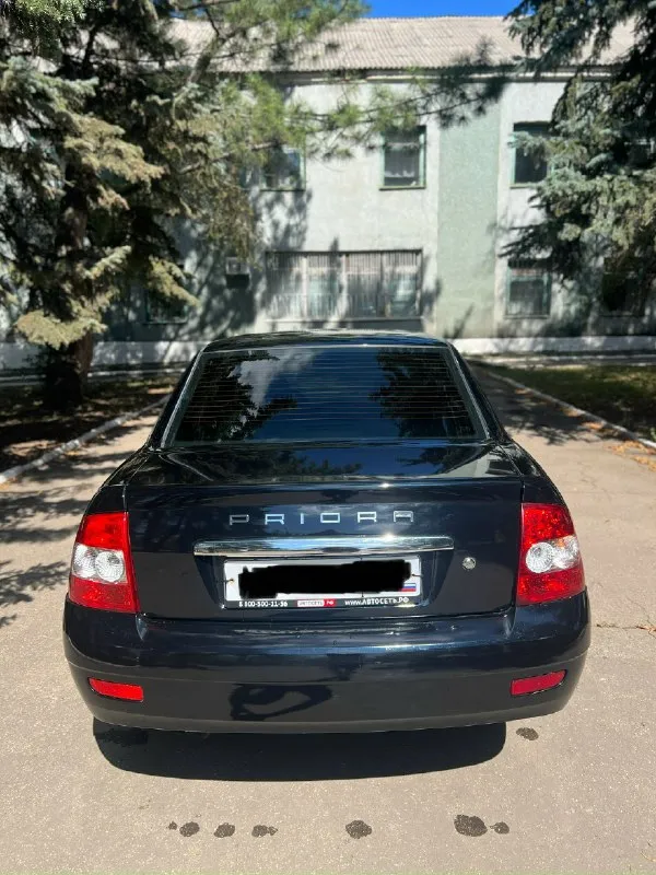 Продам ваз priora в красивом черном цвете. 2010 года выпуска. Оригинальный пробег 155.000 км. С такой историей таких авто практически не осталось. Автотека зелёная. Оригинальный птс. 2 хозяина. Без дтп. Без расчетов и выплат. Все железо родное не снималось не крутилось. Стекла родные включая лобовое. Кузов красивый ровный как на фото, после полной полировки. Без гнили и рыжиков. Стаканы, пороги, кармашки, дно все целое. Комплектация: эру, передние стеклоподъемники, абс, электро привод зеркал, кондиционер работает холодит, сигнализация с авто запуском, шикарная музыка с усилком. Салон чистый опрятный, без запахов, рванья и прочего. Новая резина, на литых красивых дисках. Двигатель без нареканий работает ровно, не дымит, не троит. Компрессия по 14. Ошибок по электрике нет. Ходовка без стуков. Установлен новый аккумулятор. В данный момент авто не требует никаких вложений. Юридически авто чист! Цена 459.000₽ осмотр г. Макеевка +79494009981 +79490710021
📞 Звоните: +7(949)4009981 - фотография - 7