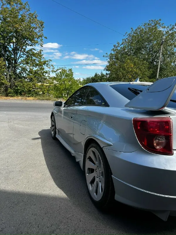 Продам игрушку, пушку! Toyota celica 2005 1.8 чистый японец 🇯🇵 вся в родных обвесах с завода ✅ для своего года, внешне машина выглядит великолепно. Работает всё, собирает бешенные взгляды от всех. Мотор, коробка, идеал! Машина очень хорошо сохранилась. Приятный выхлоп на дороге чувствует себя уверенно, на 3 передаче ложит стрелку спокойно ☺️ стоящие номера, дорогие диски, большой сабвуфер, подсветка, монитор android по днр таких машин- всего 3 865.000 руб хороший торг. +7 949 534 07 53 г. Амвросиевка
📞 Звоните: +7(949)5340753 - фотография - 3