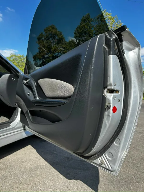 Продам игрушку, пушку! Toyota celica 2005 1.8 чистый японец 🇯🇵 вся в родных обвесах с завода ✅ для своего года, внешне машина выглядит великолепно. Работает всё, собирает бешенные взгляды от всех. Мотор, коробка, идеал! Машина очень хорошо сохранилась. Приятный выхлоп на дороге чувствует себя уверенно, на 3 передаче ложит стрелку спокойно ☺️ стоящие номера, дорогие диски, большой сабвуфер, подсветка, монитор android по днр таких машин- всего 3 865.000 руб хороший торг. +7 949 534 07 53 г. Амвросиевка
📞 Звоните: +7(949)5340753 - фотография - 5