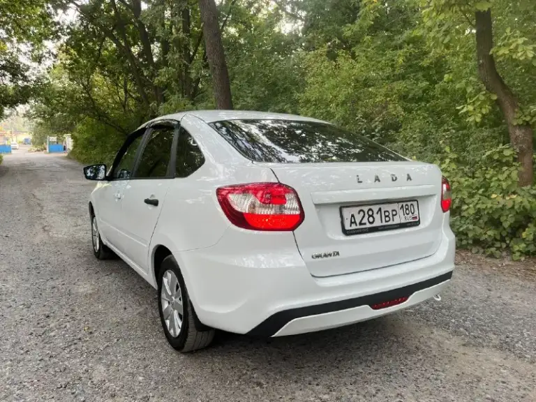 Продам ваз granta fl 2024 год выпуска мотор 1.6 в очень красной комплектации. ... Кондиционер подогрев сидений, эл. Стеклоподье. Электро зеркала состояние новой машины пробег 12000 тыс км, сигнализация star. Lain с автозапуском, машина в шумке, едет бодро. Цена 895т. Р. Тысяч рублей. Г. Донецк +79494064924
📞 Звоните: +7(949)4064924 - фотография - 4