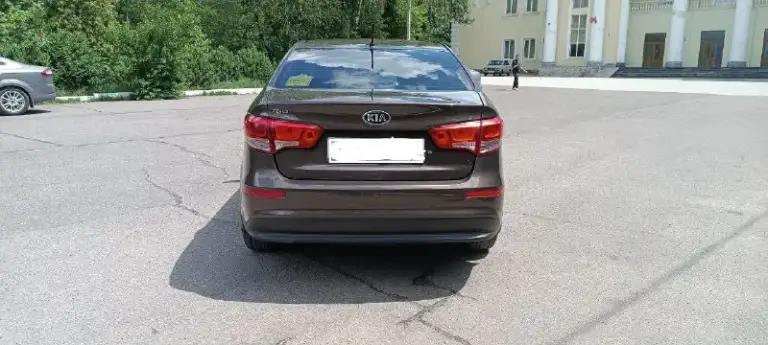🚗 Продается kia рио 2016 года выпуска
✨ Цвет: шоколадный
  🚙 Пробег: 90,000 км
👌 Состояние: идеальное
  🔧 Технические характеристики:  - # : цепной, 1.6 л, мощность 123 л. С, масло не берет
  - Коробка передач: работает без пинков и задержек, переключает плавно
🛋️ Салон: в идеальном состоянии, сделана шумоизоляция между салоном и мотором 
🌞 Дополнительно: новая летняя резина  🔥 дополнительные функции: подогрев руля, подогрев лобового стекла, подогрев сидений 
Цена: 1.200.000р.
📞 Для подробностей звоните: +79493575909
📲 Tg: екатерина
📞 +7(949)3575909
📲 Tg: екатерина
📞 Звоните: +7(949)3575909 - фотография - 8