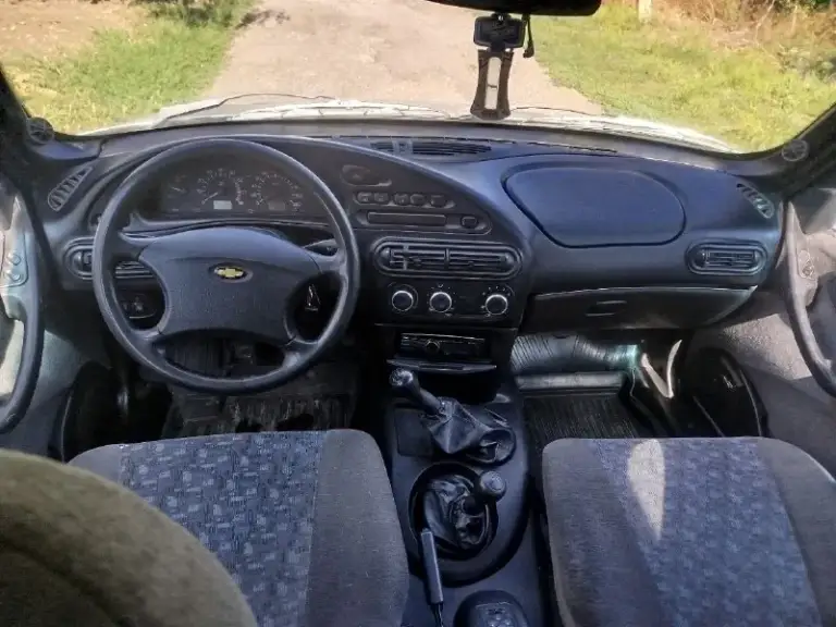 🚗 Продам автомобиль chevrolet niva(нива шевроле)
1 Хозяин!!!
▶️ Год выпуска: 2005 г. В.
▶️ Пробег: 140.000 км.
Подтверждён автотекой!!!
▶️ Объём двигателя: 1.7 мт 8 клапанный 80л. С.
ℹ️ описание:
✅ Автомобиль хорошем техническом состоянии.
✅ Двигатель, кпп на отлично.
Ходовая отрабатывает на 100 %
✅ Хороший цвет снежная королева
✅ Салон чистый, ухоженный.
• Есп 2
• Гур
-Подогрев заднего стекла
-Подогрев зеркал
Регулировка зеркал
Музыка
Центральный замок с брелка
Полка в багажнике(дерево)
Все стекла родные!!!
Лобовое родное, без сколов и трещин!!!
Без дтп!!!
По технике авто без вопросов!!!
Работает всё!!!
Предоставляю видео обзор автомобиля по требованию!

🏛 Юридически автомобиль чист, никаких штрафов и запретов!

💰 Цена: 350.000 рублей торг возможен на месте(без торга есть резина всесезонка в подарок)
🏢 Осмотр: г. Амвросиевка.
Возможна доставка в любом направлении!!!
☎ Телефон для связи: +79493391770 звоните, пишите!!!телефон работает всегда. ..!!!!
На номере телеграмм, вацап - фотография - 7