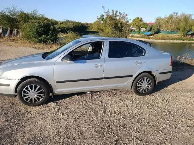 Skoda октавия а5 2008 года, двигатель 1.6 на механике. По технической части всё отлично, обслужена. Цена 700.000+ хороший торг. Звонить +79493913201
📞 Звоните: +7(949)3913201 - фотография - 2