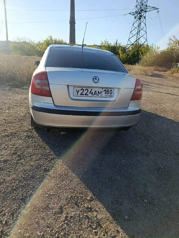 Skoda октавия а5 2008 года, двигатель 1.6 на механике. По технической части всё отлично, обслужена. Цена 700.000+ хороший торг. Звонить +79493913201
📞 Звоните: +7(949)3913201 - фотография - 4