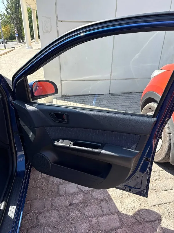 В продаже hyundai getz 2008г.
Автомат 1.4, бензин
Пробег 158 000 км
Полный комплект ключей

Машинка в идеальном состоянии, вообще без вложений.

- Сигнализация
- Кондиционер
- Хорошая акустика
- Подогрев сидений
- Свежая резина

Очень экономичная и бодрая.

Кому нужен ухоженный автомобиль - звоните 📲

Цена 665 000 руб

Донецк, центр
+79493055000 - фотография - 6