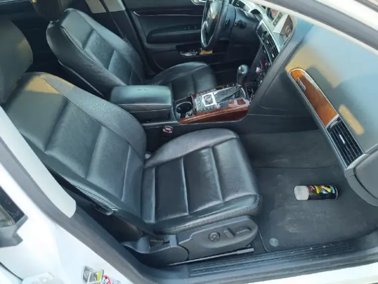 Продам audi а6с6 2.8 fsi 2008 год выпуска 215000 км пробега в хорошем состоянии без вложений два собственника бралась у дилера в ростове максимальная комплектация все вопросы по телефону+79591247637 осмотр г брянка 1700000₽ торг.
📞 Звоните: +7(959)1247637 - фотография - 10