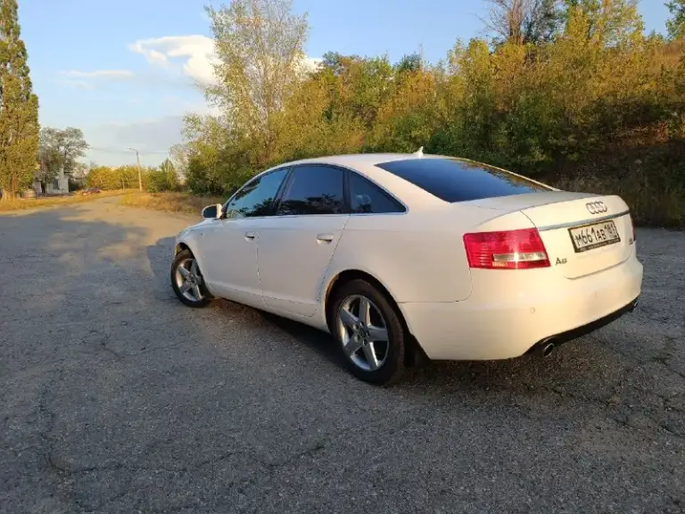 Продам audi а6с6 2.8 fsi 2008 год выпуска 215000 км пробега в хорошем состоянии без вложений два собственника бралась у дилера в ростове максимальная комплектация все вопросы по телефону+79591247637 осмотр г брянка 1700000₽ торг.
📞 Звоните: +7(959)1247637 - фотография - 2