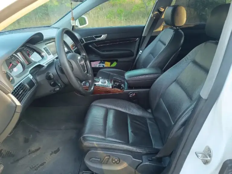 Продам audi а6с6 2.8 fsi 2008 год выпуска 215000 км пробега в хорошем состоянии без вложений два собственника бралась у дилера в ростове максимальная комплектация все вопросы по телефону+79591247637 осмотр г брянка 1700000₽ торг.
📞 Звоните: +7(959)1247637 - фотография - 8