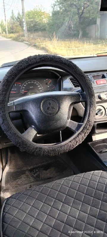Продам mitsubishi lancer 9, универсал 2004г,1.6, мкпп, абс, кондиционер, 4эл. Стекл. , обогрев сидений, зеркал, салон в хорошем состоянии. Пробег 204т. Новый стартер, генератор, передние амортизаторы, аккумулятору меньше года. Авто без единой ошибки на бк. С документами порядок, без штрафов, ограничений и т. Д. Из минусов:двигатель подъедает масло, на лобовом трещина, требуется замены гофры. Осмотр г. Донецк, кировский район. Цена 300т. +79495276064
📞 Звоните: +7(949)5276064 - фотография - 9