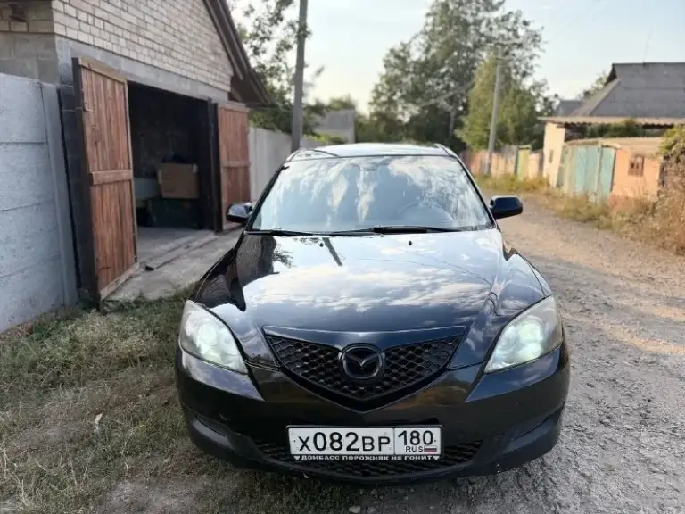Продам mazda 3, 2007 года выпуска, в хорошем состоянии
❗️Пробег — 155000 км
❗️Двигатель 1.6, не троит, не дымит, работает ровно, масло не ест, тянет отлично.
❗️Коробка автомат работает отлично, без пинков и задержек.
❗️Ходовая часть полностью перебрана, все что нужно было заменить заменили, включая все стойки, опоры и опорные подшипиники, в июне 2025 года. Обслуживалась в мазда центре на ильича, все данные о ремонтах есть!
❗️То своевременно, резина лето - новая, новый радиатор кондиционера, месяц назад поставили новый генератор, новый акум!
❗️По кузову есть пару рыжиков на езду не влияют!
❗️Комплектация: гур, кондиционер (заправлен, холодит) электрозеркала, музыка, подогрев передних сидений, 4 электростеклоподьемника.
❗️Салон в отличном состоянии, чистый не потёртый и не прокуренный.
❗️С документами полный порядок, на учёт станет без проблем.
💵Цена: 590 тыс. Рублей

Осмотр макеевка (гвардейка)
☎️+79497433075 - фотография - 2