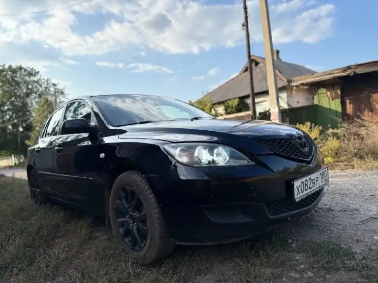 Продам mazda 3, 2007 года выпуска, в хорошем состоянии
❗️Пробег — 155000 км
❗️Двигатель 1.6, не троит, не дымит, работает ровно, масло не ест, тянет отлично.
❗️Коробка автомат работает отлично, без пинков и задержек.
❗️Ходовая часть полностью перебрана, все что нужно было заменить заменили, включая все стойки, опоры и опорные подшипиники, в июне 2025 года. Обслуживалась в мазда центре на ильича, все данные о ремонтах есть!
❗️То своевременно, резина лето - новая, новый радиатор кондиционера, месяц назад поставили новый генератор, новый акум!
❗️По кузову есть пару рыжиков на езду не влияют!
❗️Комплектация: гур, кондиционер (заправлен, холодит) электрозеркала, музыка, подогрев передних сидений, 4 электростеклоподьемника.
❗️Салон в отличном состоянии, чистый не потёртый и не прокуренный.
❗️С документами полный порядок, на учёт станет без проблем.
💵Цена: 590 тыс. Рублей

Осмотр макеевка (гвардейка)
☎️+79497433075 - фотография - 4