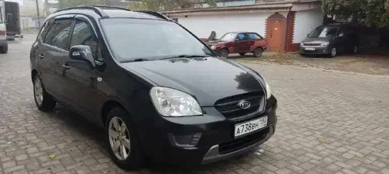 Продам kia каренс 2006г 2л бензин, кпп механика.
Машина большая комфортная, семейная.
По машине всё работает, едет шустро, мягкая подвеска не чего не стучит не гремит, всё что должно работать абсолютно всё работает, за машиной слежу обслуживание только на сто.
С сто все бумаги по выполненным работам есть в наличии, в этом году делал полный капремонт двигателя масло не берёт не грамма.
Донецк +79494772825
680Т.
📲 Tg: дмитрий
📞 Звоните: +7(949)4772825 - фотография - 1