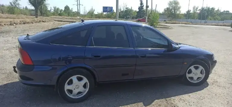 Продам машину
В моих руках последние 5 лет
Состояние хорошее 🔥
Opel вектра б
1996 Года выпуска
X18xe работает идеально, капиталил 3 года назад!
Едет очень хорошо!
Техническая часть без каких либо вопросов все что нужно было сделать, делал сразу не затягивал, денег в машину не жалел
Мккп - 5 ст. Все передачи на месте, без хрустов и воя
В круг закатана пленкой -35
Кузов выглядит просто шикарно, пол года назад полностью перекрашивался, и что нужно было подваривалось, делал для себя (продавать не собирался)
В живую выглядит лучше чем на фото
Комплектация
Кондиционер заправлен и дует отлично, 2 подушки безопасности, стеклоподъёмники
Сигнализация!
Также есть 2 комплект дисков!
И немного запчастей с донора!
Кто ищет себе идеальную машину по хорошей цене успевайте
Цена 480 000торг строго возле машины
Тел:
+79493266574
📞 Звоните: +7(949)3266574 - фотография - 5