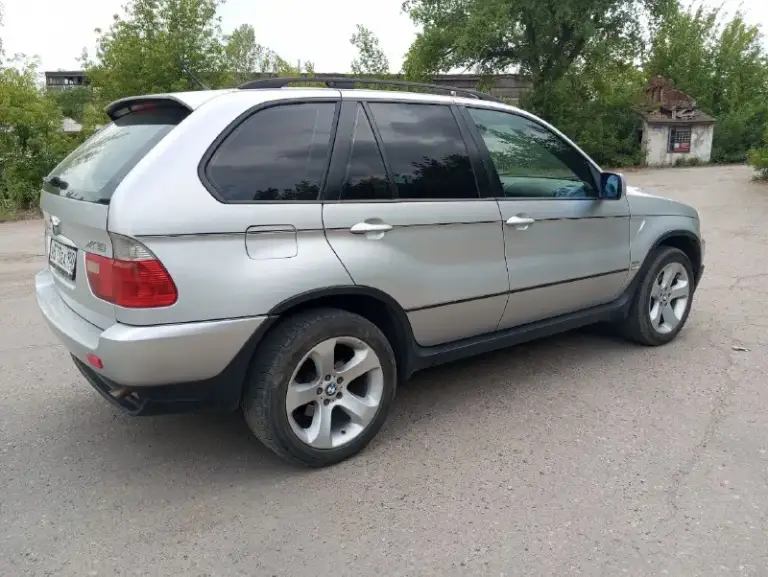 Енакиево. Продам bmw x5 е53 рестайлинг 2006г. 3.0 м54 самый простой и надежный мотор. Газ-бензин (зарегестрирован). Родной пробег: 314т. Авто в отличном состоянии, на свои года. Не бит, в родном окрасе. Авто местное не пригон! Гаражного хранения! Хозяйское! Кузов хороший. Расходники заменены: грм цепь, масла, фильтра. Полная комплектация: abs, airbag, гур, эл/стекла-зеркала-подогрев, эл/сидения-подогревы, климат-контроль (рабочий), панорама люк, кож. Салон и т. Д. Документы в порядке, местный 180 учет! Ц: 850.000р. Торг! Енакиево. +79493652755.
📞 Звоните: +7(949)3652755 - фотография - 5