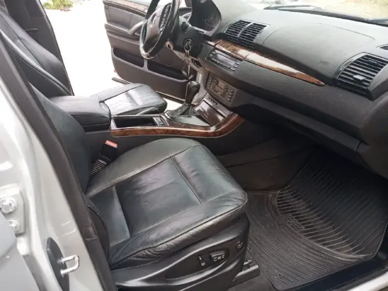 Енакиево. Продам bmw x5 е53 рестайлинг 2006г. 3.0 м54 самый простой и надежный мотор. Газ-бензин (зарегестрирован). Родной пробег: 314т. Авто в отличном состоянии, на свои года. Не бит, в родном окрасе. Авто местное не пригон! Гаражного хранения! Хозяйское! Кузов хороший. Расходники заменены: грм цепь, масла, фильтра. Полная комплектация: abs, airbag, гур, эл/стекла-зеркала-подогрев, эл/сидения-подогревы, климат-контроль (рабочий), панорама люк, кож. Салон и т. Д. Документы в порядке, местный 180 учет! Ц: 850.000р. Торг! Енакиево. +79493652755.
📞 Звоните: +7(949)3652755 - фотография - 7