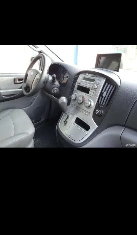 Продам hyundai grand starex 2011 г. В. Пробег после капремонта 4800-4900 км.
Машина покупалась для езды семье. Машина полностью обслужена. После полного капитального ремонта двигателя. Заменено в двигателе всё. А так же новая турбина, новый теплообменник и прочее…(звоните, по телефону расскажем подробнее)масло, фильтры после первой обкатки заменили.   Масло  заливалось только оригинальное. В машину под заказ шили чехлы, эво коврики. Под чехлами сиденья как новые, летняя резина на 17 титанах, зимняя на дисках16.прошли по одному сезону. Так же отдам масло и новые фильтры для будущей замены. Стоит хорошая дорогая сигнализация с автозапуском star line. . Салон чистый, аккуратный. Коробка автомат. . Не требует вложений никаких! От слова совсем!!! В машину влаживали не жалея. По технической части, машина в идеале. 👌 цена 1850000.без торга! +79495585015.пишите, звоните, также могу показать онлайн. Уверенны на 100%- вы не разочаруетесь в
📲 Tg: виктория
📞 Звоните: +7(949)5585015 - фотография - 5