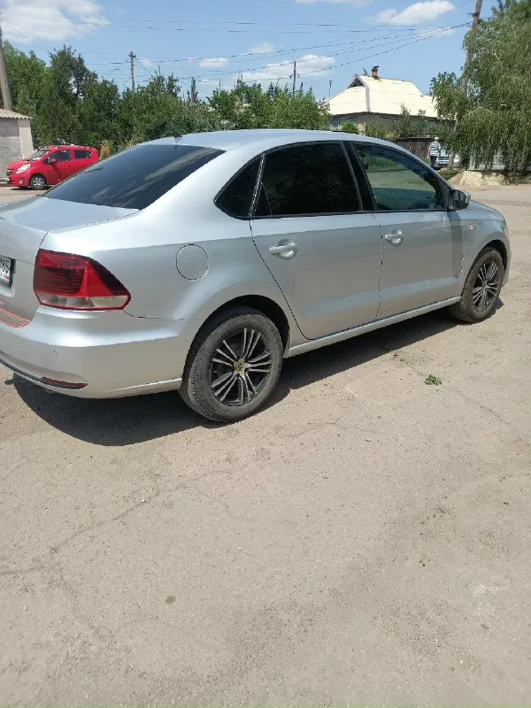 Wolkswagen polo ✅год: 2015 ✅пробег: 202т. ✅объем: 1.6 ✅️ кпп автомат ✅цена: 1🍋50т. ₽. Авто в отличном состоянии. Двигатель работает идеально, коробка переключает плавно. Подвеска обслуженна. Кузов в родном окрасе. Переоформление в мрэо. Торг. Харцызск. Я собственик. +79493897295
📞 Звоните: +7(949)3897295 - фотография - 5