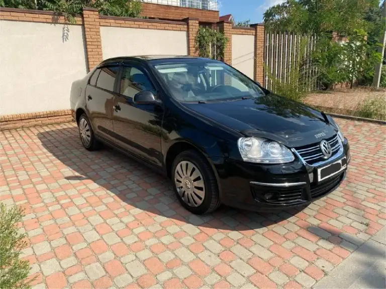 Volkswagen jetta
Сборка германия, без дтп
2008 Год, пробег 191 тыс.
Все стёкла с лобовым родные
Двигатель 1.6l, работает идеально
Акпп 6-ступеней, не пинает и т. П
Комплектация:
-Климат 2 зоны
-Подушки безопасности
-Подогрев передних сидений
-Усилитель руля
-Бортовой компьютер
-Круиз, abs, ebd, bas, esp, tcs
-Датчик света и дождя
-Полный электропакет
-Электропривод и обогрев зеркал
-Подогрев форсунок омывателя
-Обогрев переднего/заднего стекл
-Омыватель фар, противотуманки
-Цз, сигнализация, иммобилайзер
-Родное аудио, 8 динамиков
-Два комплекта ключей
-Два комплекта резины
-Два комплекта ковриков
Ходовая обслужена, салон целый
По дну и под капотом завод
Сервисная книжка, официал
Цена 867тыс. Торг
Осмотр донецк +79494159017 - фотография - 2