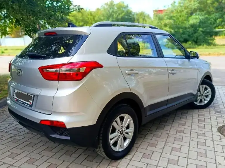 Hyundai creta 1.6 mt 2017

-Пробег 122тыс.
-Кпп механика
-1 Собственник
-Цена: 1.535000₽
-Тел: +79494676510
-Мариуполь

Автомобиль в отличном состоянии. Без дтп все детали и стекла завод. Кузов без дефектов, салон ужожен не затерт, по технике без нареканий своевременное обслуживание(заказ наряды прилагаются). Максимальная комплектация с подогревом руля, лобового стекла, передних и задних сидений, круиз-контроль, климат-контроль, линзованная лед-оптика с функцией подсвета при повороте, датчик света, датчик дождя, птф, большой цветной сенсорный дисплей с bluetooth aux usb, камера заднего вида, расширенный бортовой компьютер, электр. Спидометр и пр. - фотография - 3