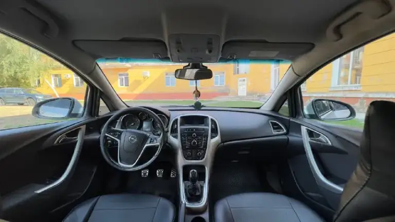 Продам opel astra j 2010 года.
. Машина в отличном состоянии, хорошая комплектация, с мульти-рулем, медиа, климат контролем. Двигатель работает ровно. Стоит гбо. Ходовая не стучит, не гремит.
Цена : 600.000р торг реальному покупателю на месте.
+79498338984 ( Есть телеграмм на этом номере. )
+79495234618 - фотография - 6