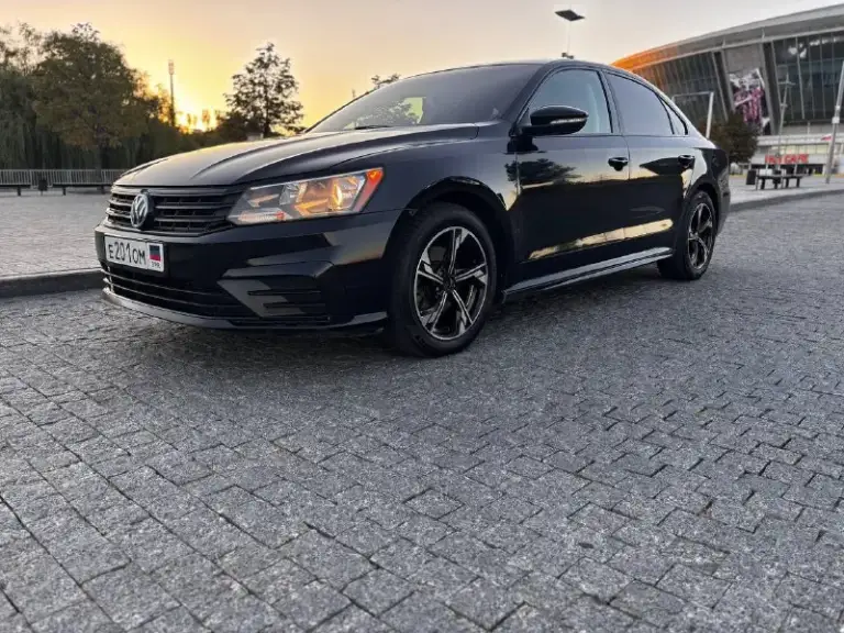 Родам volkswagen passat nms 2016года!

Пробег: 159.000 км

Двигатель 1.8 турбо, работает ровно, полностью обслужен, масло не берет!

Коробка автомат переключает идеально, никаких пинков и рывков, недавно была замена масла, ходовая абсолютно новая.

Автомобиль в отличной комплектации: кожаный салон, хорошая музыка, мульти руль, электро регулировки сидений, делалась в круг шумоизоляция!

Реальному покупателю торг!

Осмотр донецк

Цена: 1.900.000₽

☎️ +7 (949) 513-67-76 - фотография - 4