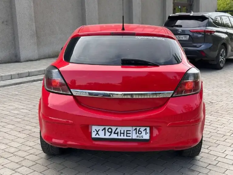 Продам opel astra h gtc 2007 года выпуска мотор 1.6 самый надежный и неприхотливый в линейке. Коробка автомат. Автомобиль в достойном техническом состоянии, мотор работает равно, не троит, не дымит, масло не кушает, тянет отлично. Коробка без нареканий, без пинков, рывков плавно переключает все скорости. По ходовой без посторонних звуков, уверенно стоит на дороге, тормоза хорошие, ручник держит. Климат-контроль исправен, холодит очень хорошо. В данный момент автомобиль без вложений, на бодром уверенном ходу. Все документы на руках стс, птс, дкп, оформление без проблем. Цена:420000 р. Торг около автомобиля. Территориально нахожусь в городе макеевка. Телефон для связи: +7 949 393 58 25 +7 901 744 57 33
📞 Звоните: +7(949)3935825 - фотография - 5