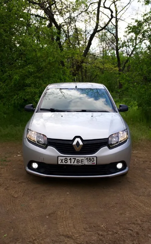 🚗 Продам renault logan 2, 2015 г.
✅ Пробег: 215 000 км
✅ Подогрев передних сидений, лобового и заднего стекла
✅ Кондиционер работает исправно
✅ В подарок зимняя резина с дисками
🔧 Недавно проведено то:
– 5 000 Км назад заменены ремень грм и помпа
– Обслужена подвеска
📌 Есть небольшие косметические нюансы (рыжики на правом заднем крыле и пороге), на езду не влияют.
💰 Цена: 590 000 ₽ (разумный торг уместен)
📍 Город торез
📞 Все вопросы по телефону: +79494247248 - фотография - 1