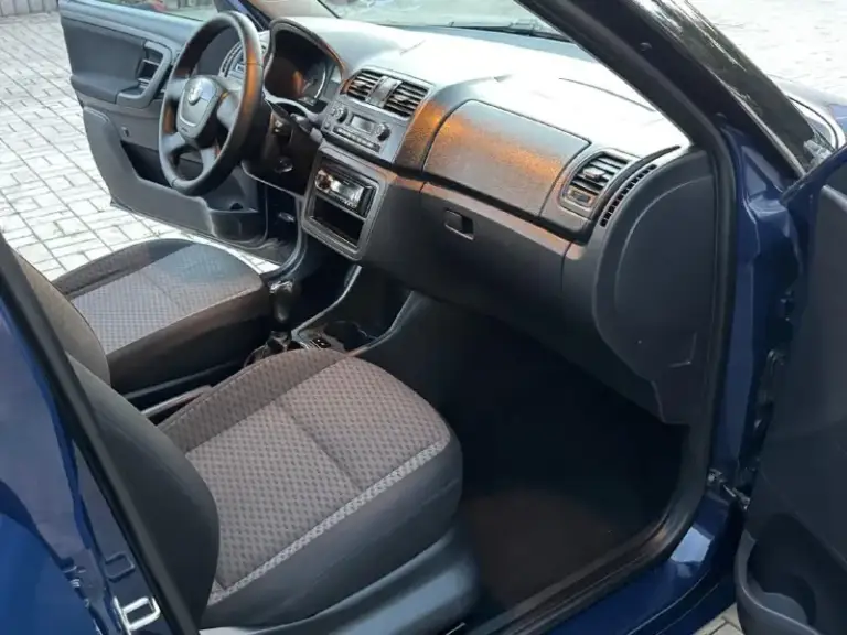 ✅ Skoda fabia универсал
✅Куплена новой в салон(не пригон!)
✅ 1.4
✅Бензин
✅Год выпуска 2011
✅Пробег 198 тыс. Км
✅Гаражное хранение
✅Авто без дтп!
✅Без коррозии!!!
Комплектация
✅Климат контроль
✅Подушки безопасности
✅Эл. Регулеровка зеркал
✅Бортовой компьютер
✅Корректор фар
✅Расход топлива трасса 5.5/ город 6.5
🔥В подарок новому владельцу
✅Полный бак топлива
✅Полное сопровождение в мрэо
🔥 Донецк стоимость 675.000.₽🔥
(Возможен обмен, на обмен дороже! Или оценивайте ваши авто адекватно)
Тел. +7949-50-800-60
📲 Tg: @favorite_lada_dpr
📞 Звоните: +7(949)5080060 - фотография - 9