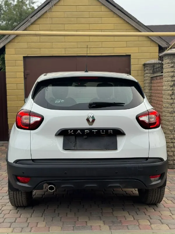 Продам кроссовер 🔥🔥 🔥🔥🔥 renault kaptur (каптур) 2019г ‼‼‼‼ 1.6 бензин, коробка автомат. 🛻🛻🛻 пробег 102т. Км. (реальный)‼✅круиз-контроль ✅abs с электронным распределением тормозных усилий и режимом экстренного торможения afy ✅esp(система стабилизации курсовой устойчивости)+hsa(система помощи при трогании на подъеме) ✅airbag подушки безопасности ✅центральный замок ✅задний парктроник ✅led дневные ходовые огни с противотуманными фарами. ✅регулировка руля. ✅регулировка сиденья водителя по высоте ✅кожаный мультируль с
📞 Звоните: +7(949)4122575 - фотография - 4