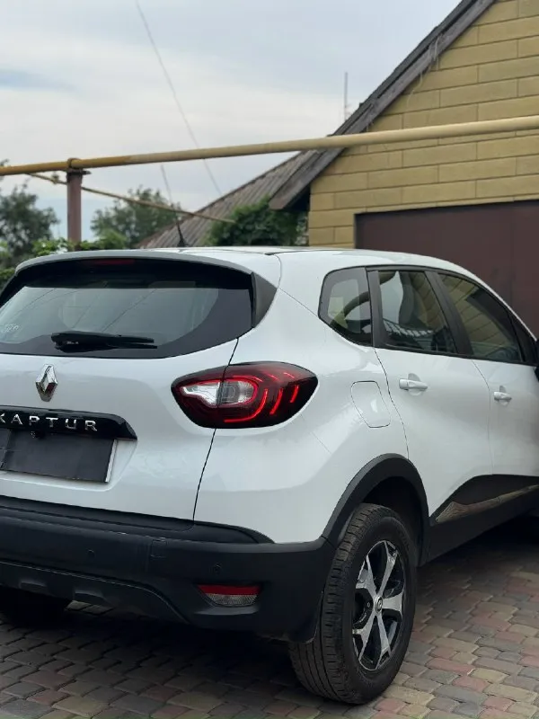 Продам кроссовер 🔥🔥 🔥🔥🔥 renault kaptur (каптур) 2019г ‼‼‼‼ 1.6 бензин, коробка автомат. 🛻🛻🛻 пробег 102т. Км. (реальный)‼✅круиз-контроль ✅abs с электронным распределением тормозных усилий и режимом экстренного торможения afy ✅esp(система стабилизации курсовой устойчивости)+hsa(система помощи при трогании на подъеме) ✅airbag подушки безопасности ✅центральный замок ✅задний парктроник ✅led дневные ходовые огни с противотуманными фарами. ✅регулировка руля. ✅регулировка сиденья водителя по высоте ✅кожаный мультируль с
📞 Звоните: +7(949)4122575 - фотография - 6
