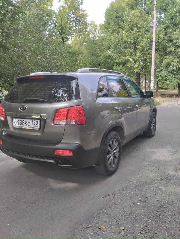 Kia sorento официал, рестайлинг! 2012 год двигатель 2.4 бензин коробка автомат пробег 193 тыс, км. Родной пробег !автомобиль в отличном состоянии. Абсолютно не какого вложения не требует ! Кузов без дтп ! Максимальная комплектация, бесключевой доступ (start-stop) кожаный салон, датчики света и дождя, парктроник и многое другое ! С документами все в порядке могу присутствовать в мрэо для полного переоформления ! Я хозяин авто! Цена. 1.397тыс. ₽ звоните остальное по +7(949)522-32-93
📞 Звоните: +7(949)5223293 - фотография - 4
