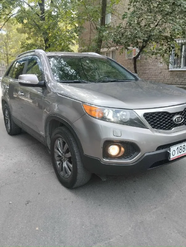Kia sorento официал, рестайлинг! 2012 год двигатель 2.4 бензин коробка автомат пробег 193 тыс, км. Родной пробег !автомобиль в отличном состоянии. Абсолютно не какого вложения не требует ! Кузов без дтп ! Максимальная комплектация, бесключевой доступ (start-stop) кожаный салон, датчики света и дождя, парктроник и многое другое ! С документами все в порядке могу присутствовать в мрэо для полного переоформления ! Я хозяин авто! Цена. 1.397тыс. ₽ звоните остальное по +7(949)522-32-93
📞 Звоните: +7(949)5223293 - фотография - 9