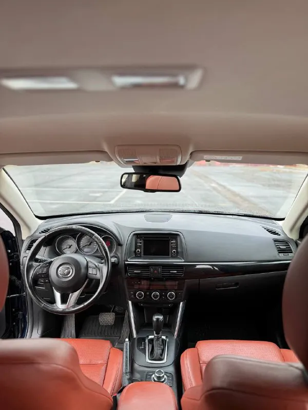 Продам mazda cx-5 skyactiv
Машина полностью в родном окрасе ❗️❗️❗️
Год выпуска-2015
Цвет автомобиля-синий
Объем двигателя-2.0(150 л. С) работает отлично, без всякой посторонних шумов. ❗️
Расход маленький, 7.5-8 л по городу !
Коробка передач-автомат (6-ступенчатый)
Переключает плавно, без пинков и толчков❗️
Пробег -189.000 тыс. Км( оригинальный пробег), подверженный автотекой, и сервисной книжкой!
2 Ключа!
Привод -передний
Комплектация:
-Кнопка старт стоп
-4 Стеклоподъемника
-Датчик света, датчик дождя
-Круиз контроль
-Подогрев передний сидений
2-Х зонный климат контроль
И т. Д
Автотека вся зеленая, по запросу скину.
2 Владельца.
Стоит на 180 регионе !переоформление без проблем
Автомобиль в очень хорошем состоянии❗️
Без дтп❗️
Стоит новая зимняя резина r17 pirelli( проехала 2000 км)

Цена -1.660.000 тыс ❗️
+7(949) 5219479 - фотография - 6