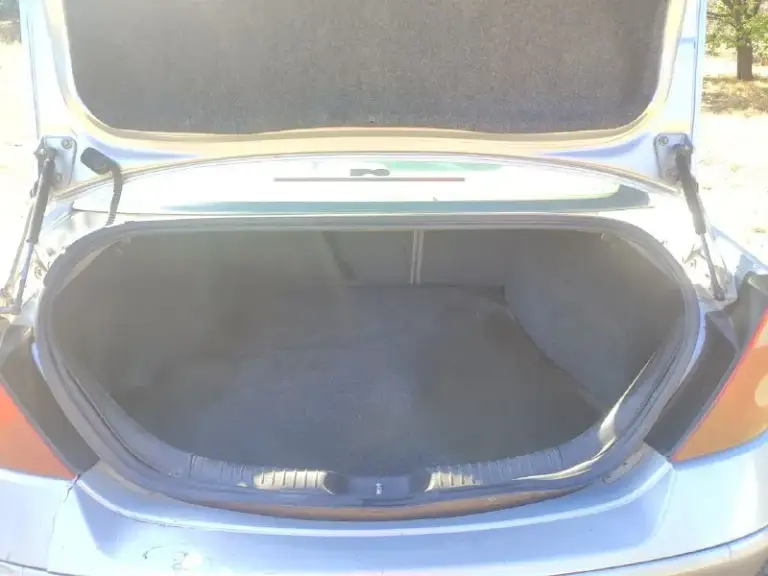 Продам 220 000 тысяч рублей, ford mondeo 3, мотор v6 2.5 170 л. С едет как положено, кпп механика 5 ступка, работает отлично, по ходовке тоже все хорошо, недавно менял передние рычаги, шаровые, стойки стабилизатора и т. Д, новые тормозные блины, колодки, комплектация с климатом(нужно заправлять слабое давление) 4 стекло подъемника, электро регулировка зеркал, подогрев сидений, авто затемнение зеркало заднего вида, гидроусилитель руля, пороги страдают, в остальном полностью целый, внешний вид на фото есть моменты, продажа только с переоформлением, находится в нижней крынке, телефон для связи +79493959606 либо +79494108463
📞 Звоните: +7(949)3959606 - фотография - 8