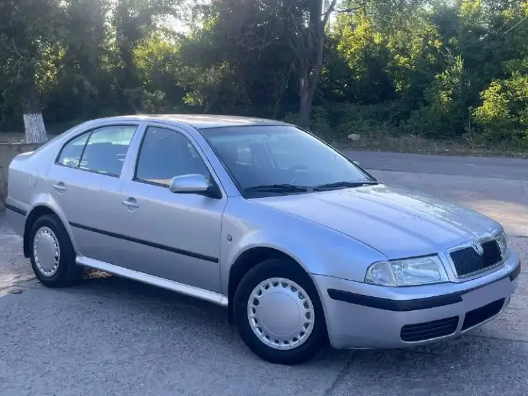 Продаётся skoda octavia tour 2008
- Двигатель: 1.6 mpi (102 л. С. ), бензин, газ (вписан)
Состояние:
- Технически исправна, ржавчин - коррозии и тд нету!
- Регулярное то, свежие расходники (масло, фильтры, тормоза и т. Д. )
- Кондиционер заправлен, работает отлично электростеклоподъёмники, центральный замок, abs, подушки безопасности.
- Приятная музыка, опрятный чистый салон
- Зимняя резина в комплекте.
Цена: 530.000 торг присутствует
📞 Контакты: +79495584328 - +79497414501
📍 Место осмотра: донецк
📞 Звоните: +7(949)5584328 - фотография - 2