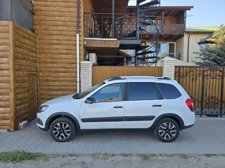 Продам ваз granta cross автомобиль новый, бензин 1.6.8 кл. На 90 л. С. Штатная магнитола, подогрев сидений, электро усилитель, кондиционер, сигнализация с обратной связью, электро зеркала, стеклоподъёмники, две подушки безопасности, полностью обесшумлена, защита двигателя, сетка радиатора, коврики в салон+багажник, тонировка, набор автомобилиста. Полный бак бензина в подарок.
Тел: +79490454847
₽ 1 190 000
📞 Звоните: +7(949)0454847 - фотография - 4